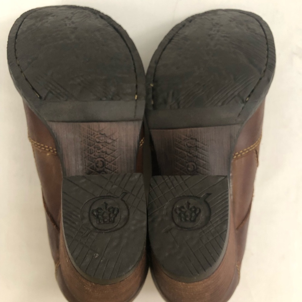 BORN l Sz 9.5 l Brown British Tan Leather Shoeties - Picture 11 of 14